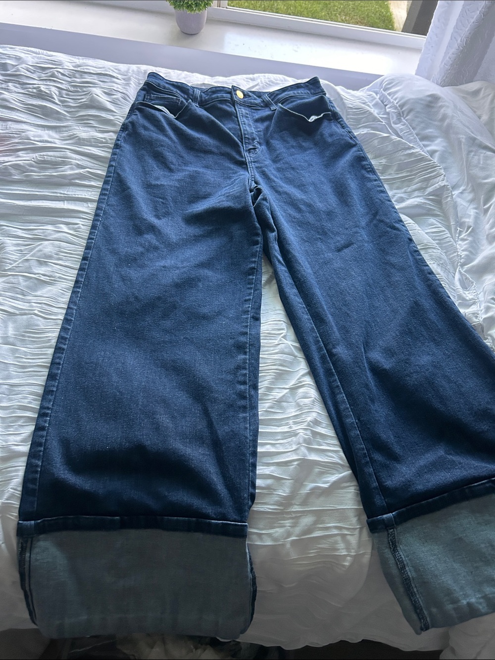 Size 10 wide Leg Dark Blue folded cuff crop jeans